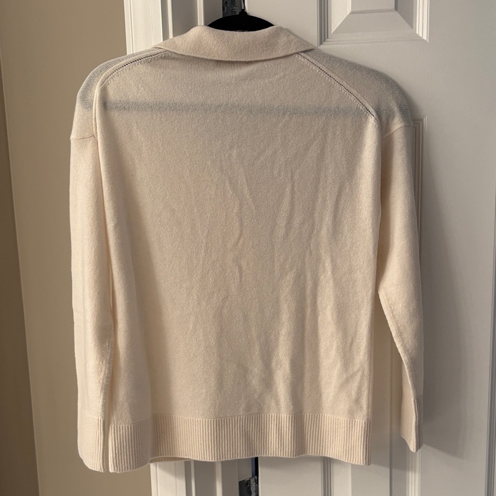 NEW NWT Quince Women's Mongolian Cashmere V-Neck Collared Ivory Cream Sweater - Picture 4 of 10